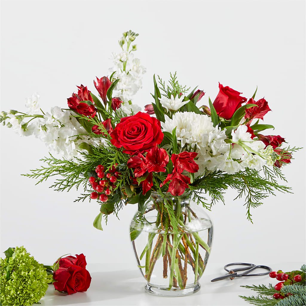 Merry Moment Bouquet – A Florist Original – Aaa Florists, San Bernardino CA