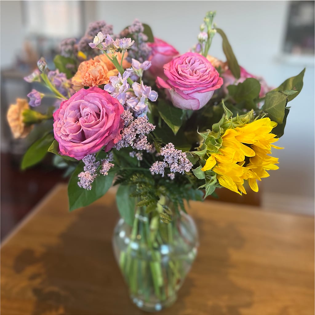 Yellow Brick Road Bouquet – Aaa Florists, San Bernardino CA