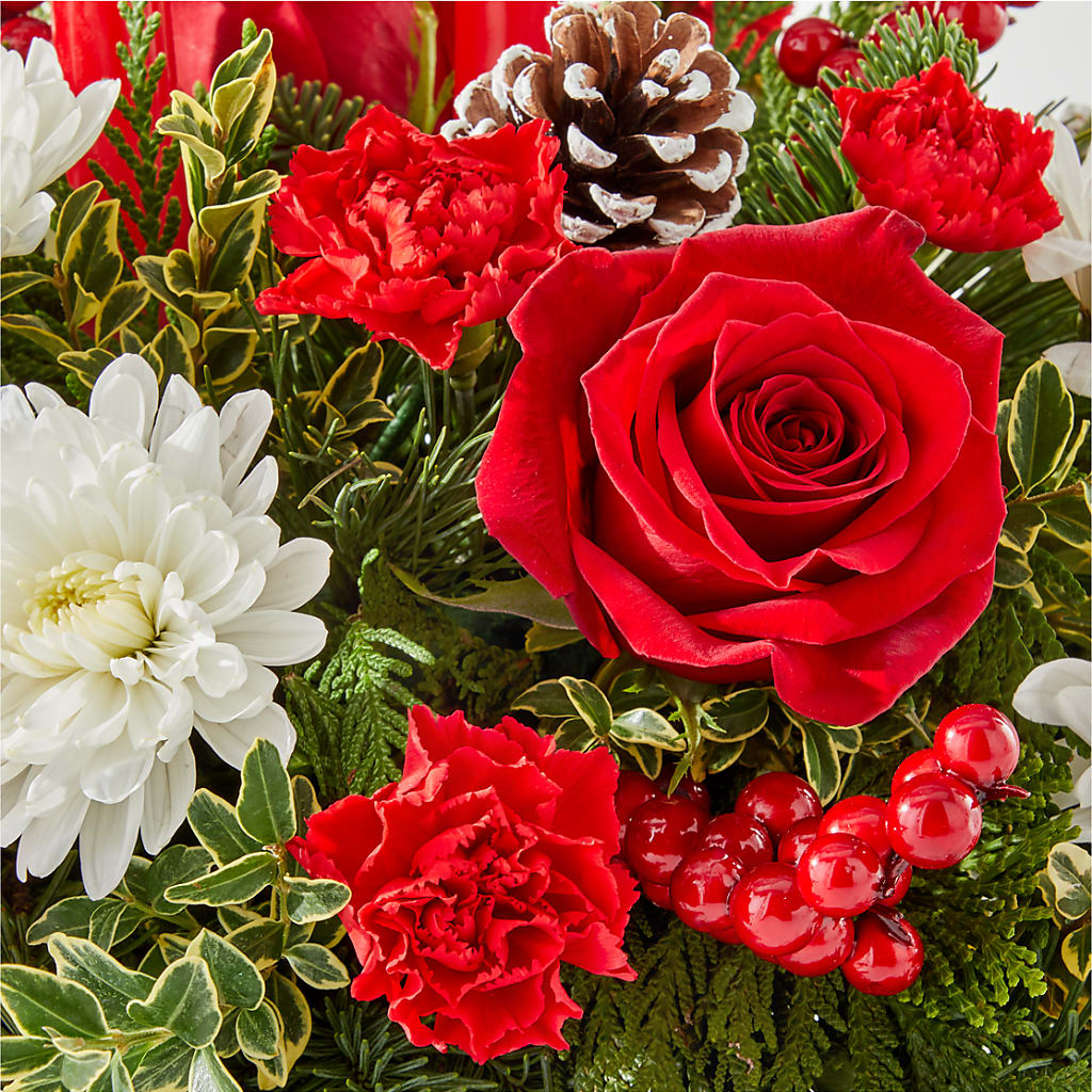 Holiday Soiree Centerpiece –  Aaa Florists, San Bernardino CA